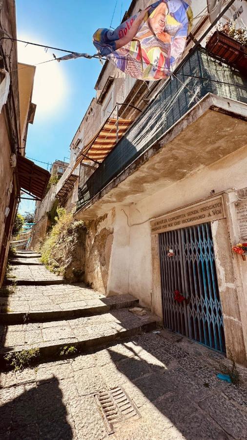 L'Oasi Di Luis Villa เนเปิลส์ ภายนอก รูปภาพ